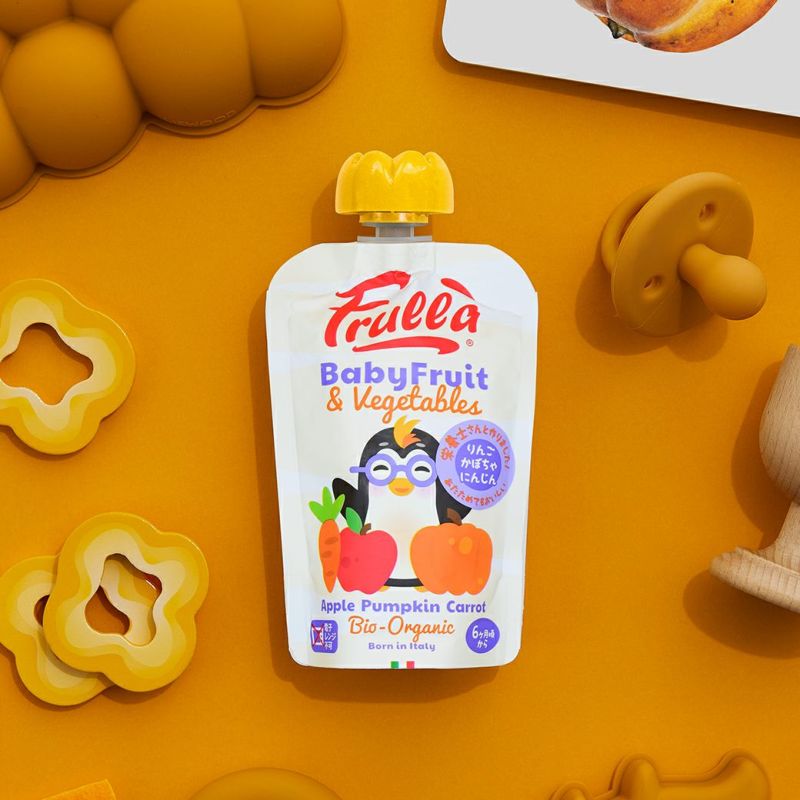 Smoothie de frutas e vegetais 100% orgânicos para bebês: maçã, abóbora e cenoura.