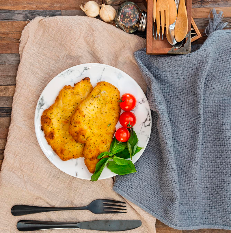 鶏フィレ肉のパン粉焼き
